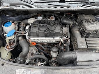 Touran 2.0 tdi 103 kw - 14