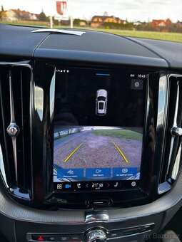 Volvo XC60 B4 R-Design A/T (odpočet DPH) - 14