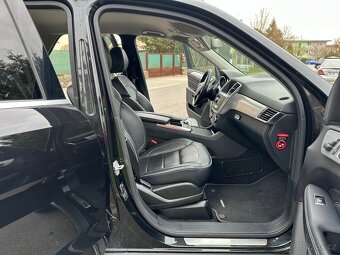 MERCEDES ML 350 CDI 190 kW BEZ MĚCHŮ RV2012 SERVIS POUZE MB - 14