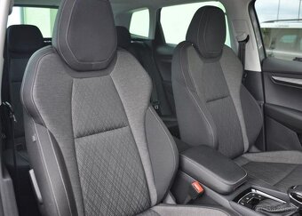 Škoda Karoq 2,0TDI DSG NAVI KAMERA ČR 1.MA - 14