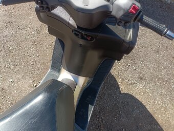 Piaggio x8 125 cz doklady v ceně - 14