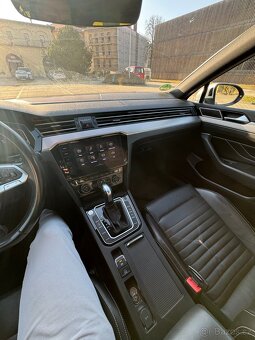 Volkswagen Passat b8 highline 2.0 tdi 140kw dsg - 14