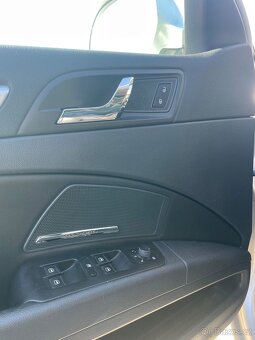 Škoda Superb 2.0 TDI 125kW 4x4 DSG - 14