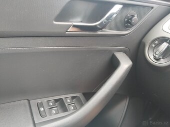 Škoda Rapid spaceback,1,2tsi,77kw,klima,serviska 119000km - 14
