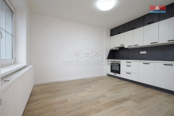Pronájem bytu 3+kk, 67 m², Karlovy Vary, ul. Česká - 14