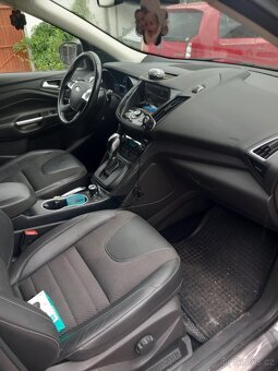 ford kuga titanium 4x4,132kw, tdci. cena--225000kč. - 14