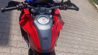 BMW F 900 XR - 14