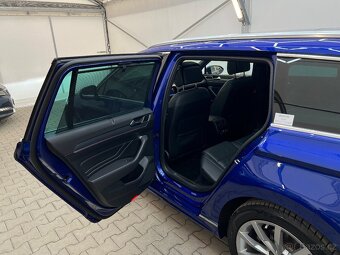 Volkswagen Passat combi 2.0TDi,140kW,DSG,4x4,LED, ZADÁNO - 14