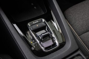 Škoda Octavia Combi 2.0 TDI Scout 4x4 DSG - 14