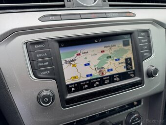 Volkswagen Passat Variant 2,0 TDI 110KW BEZ AD BLUE DPH - 14