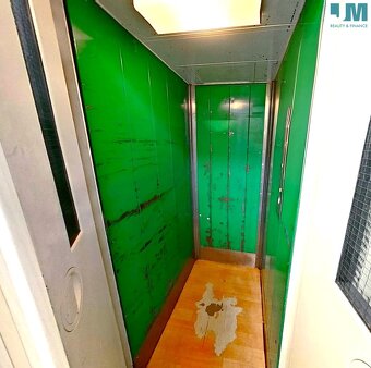 Prodej komerční nemovitosti 838 m², ul. Koželužská - Třebíč - 14