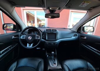 Fiat Freemont 2.0 Multijet Cross AWD - 14