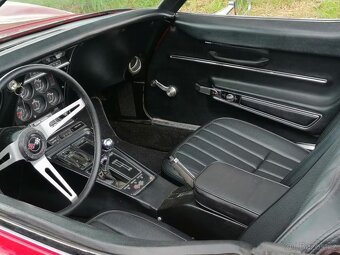 Chevrolet Corvette C3 Convertible (1968) - 14