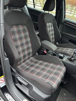 Volkswagen Golf 7 GTI - 14