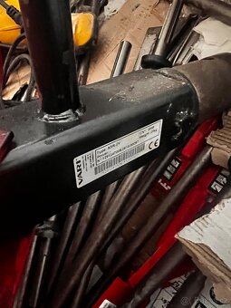 Vari traktůrek s radlici - 14