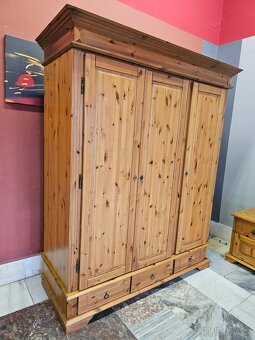 ...Zamluveno...Ložnice Celodřevená - 14