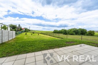 Pronájem RD 4+kk+pracovna a 2xšatna, cca 200m2, pozemek cca  - 14