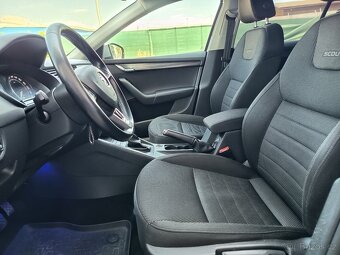 ŠKODA Octavia combi 2,0TDI Scout 4x4 - 14