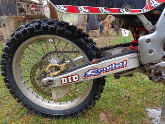 Prodám Honda CR250R motocross motorku - 14
