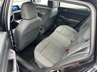 VW Golf 8 VIII variant 2.0 TDI DSG STYLE 2022 - 14