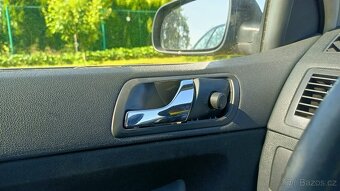 Škoda Fabia I Sedan 1.4 16V, bez STK - 14