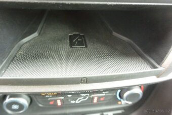 PRODÁM Ford Transit Connect 1.5TDCi 88kW POUZE 88TIS.KM - 14