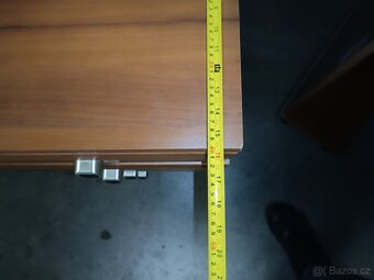 DOVOZ MOŽNÝ rohový stůl s nástavcem možno kontejner. - 14