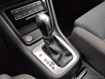 VW Sharan TDi DSG XENON NAVI VYHŘ.SEDAČKY TAŽNÉ - 14