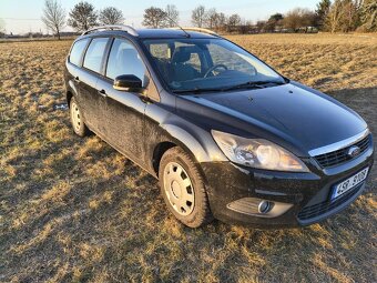 Prodám Ford Focus 1.6i 16V 74kw combi - 14