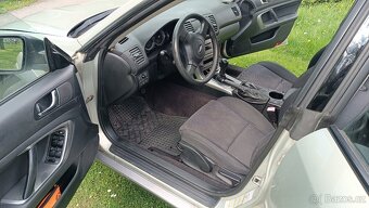 Subaru Outback 2.5 LPG - 14