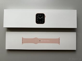 Apple Watch SE + 4 řemínky, původní balení, TOP STAV - 14