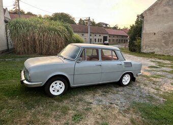 Škoda 100 prvomodel - 14