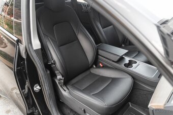 Tesla Model Y Long Range Dual Motor AWD 378kw (514PS) - 14