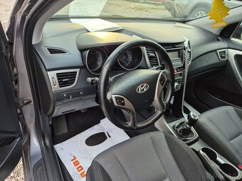 Hyundai i30 cw - 14