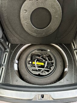 Škoda Superb II 2.0 TDI (2010) - 14