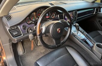 PORSCHE PANAMERA 970 - 14