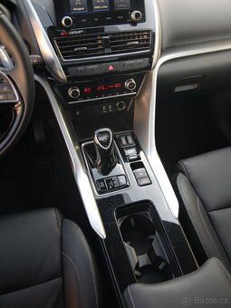 Mitsubishi Eclipse Cross, PHEV ČR 1.maj DPH 4x4 - 14