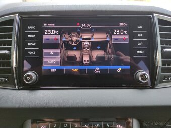 Škoda Karoq 4x4 DSG SPORTLINE FullLED PANORAMA TAŽNÉ - 14