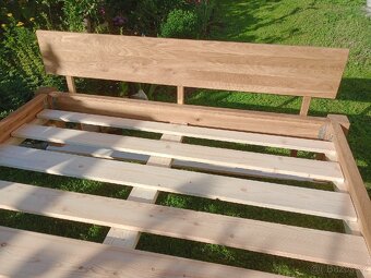 Dubová manželská postel - 14