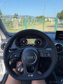 AUDI VOLANT KOZENY PERFOROVANY - 14