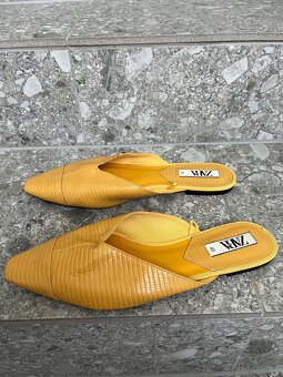 7 párů bot 40 - 14