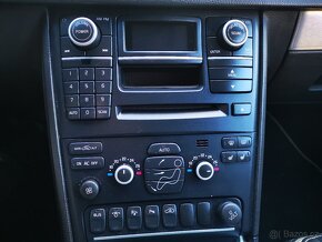 Volvo XC90 2,4 D5 AWD R-DESIGN - 14