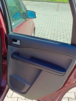 Ford Focus Cmax - 14