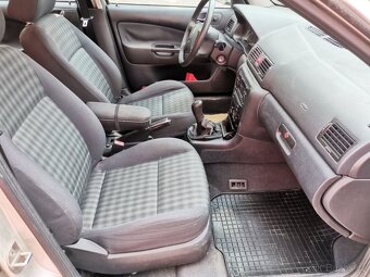 Škoda Octavia 1.6i 75kw Kombi Klima - 14