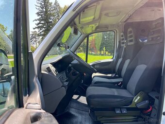 Pronájem obytné dodávky Iveco Daily - 14
