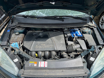 FORD FOCUS  1,8 i  92 Kw  - 14