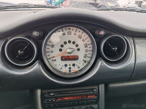 Mini Cooper One - ZAPŮJČENÍ VOZU - 14
