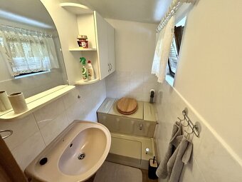 Chata, chalupa pro celoroční bydlení v obci Samařov - 14