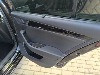 Prodám Škoda Superb combi L & K 4x4 2.0TDI 140KW - 14