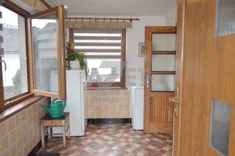Prodej rodinného domu,  180 m2, Svébohov - 14